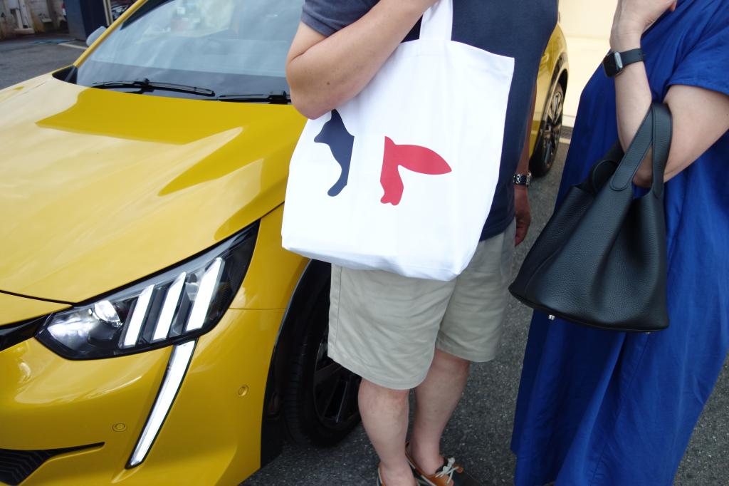 【 PEUGEOT 208GT 】ご納車ありがとうございました🌻