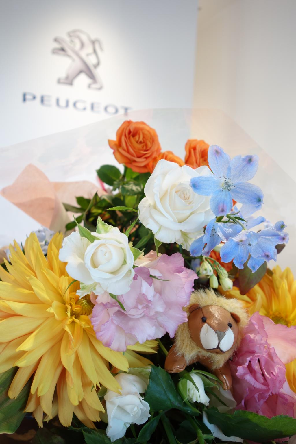 【PEUGEOT 2008】ご納車いただきありがとうございました🐕