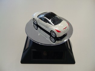 RCZのミニカー入荷！！