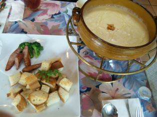 フォンデュ・オ・フロマージュ♪