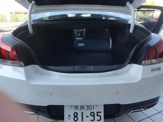 プジョー認定中古車　508GT