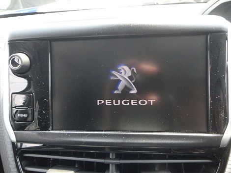 208にも日本語標記！