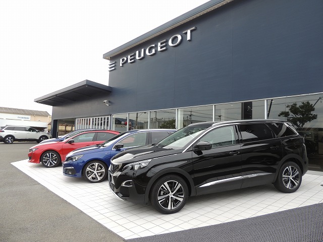 PEUGEOT CAFE オープン♪♪♪