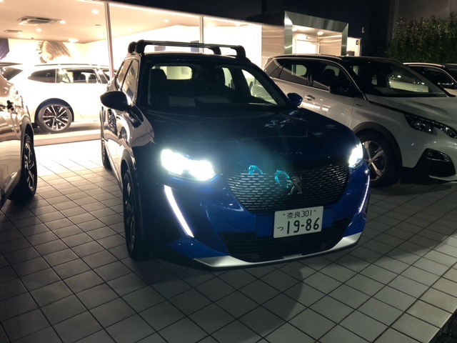 PEUGEOTの夜の顔って・・？？