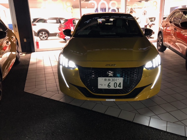 PEUGEOTの夜の顔って・・？？