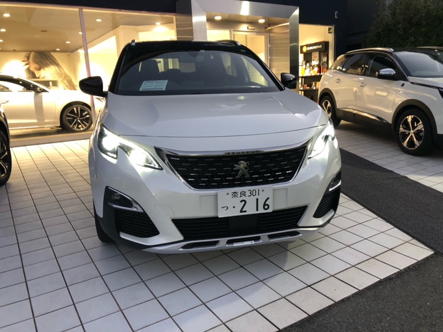 PEUGEOTの夜の顔って・・？？
