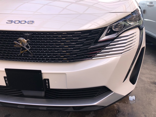 ちらっ・・チラっと・・ＮＥＷ３００８・ＮＥＷ５００８まもなくＤＥＢＵＴＦＡＩＲ