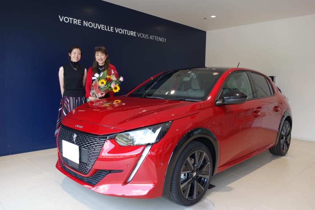 PEUGEOT 『208 GT』 ご納車ありがとうございます。