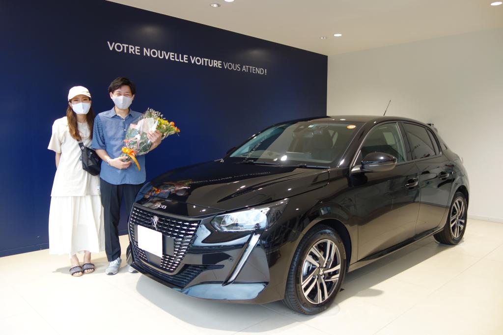 PEUGEOT 『208 Allure』 ご納車ありがとうございます。