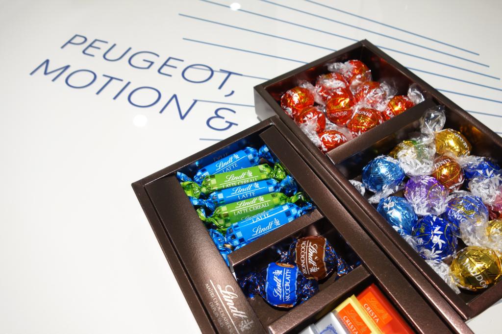 PEUGEOT 『308 GT』 ご納車ありがとうございます🍫🍪