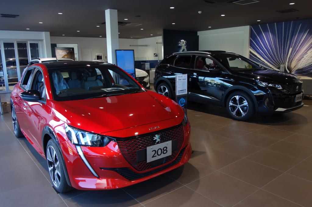ショールームの展示車両が１台増えました🚙
