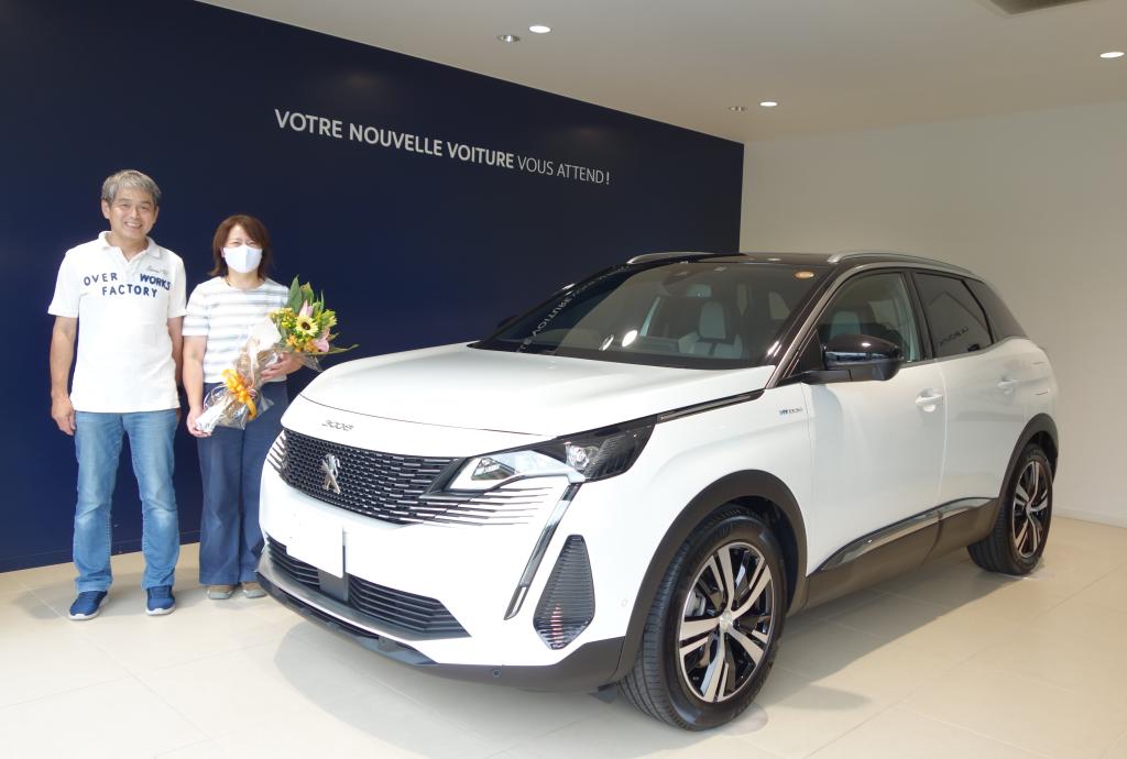 PEUGEOT 『3008 GT HYBRID4』 ご納車ありがとうございます。