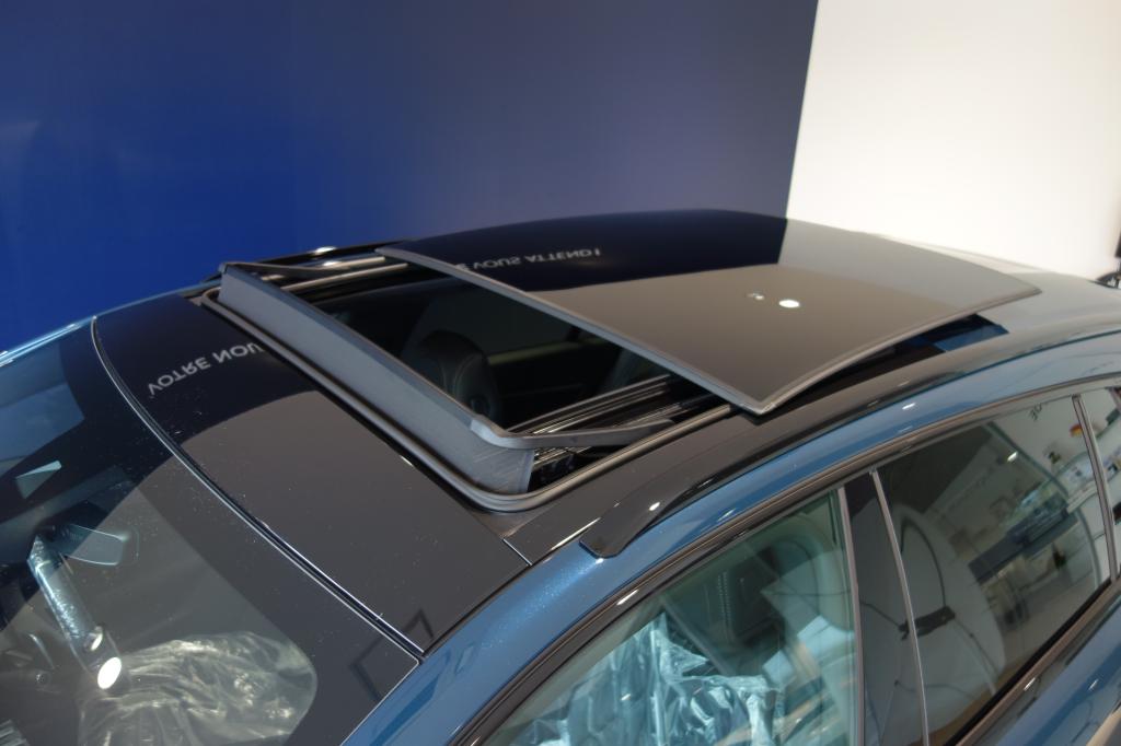 試乗車『508』がカラーチェンジ致します🔹