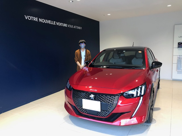 ご納車ありがとうございます。はじめてお会いしてから約２年・・本日ここにご納車です