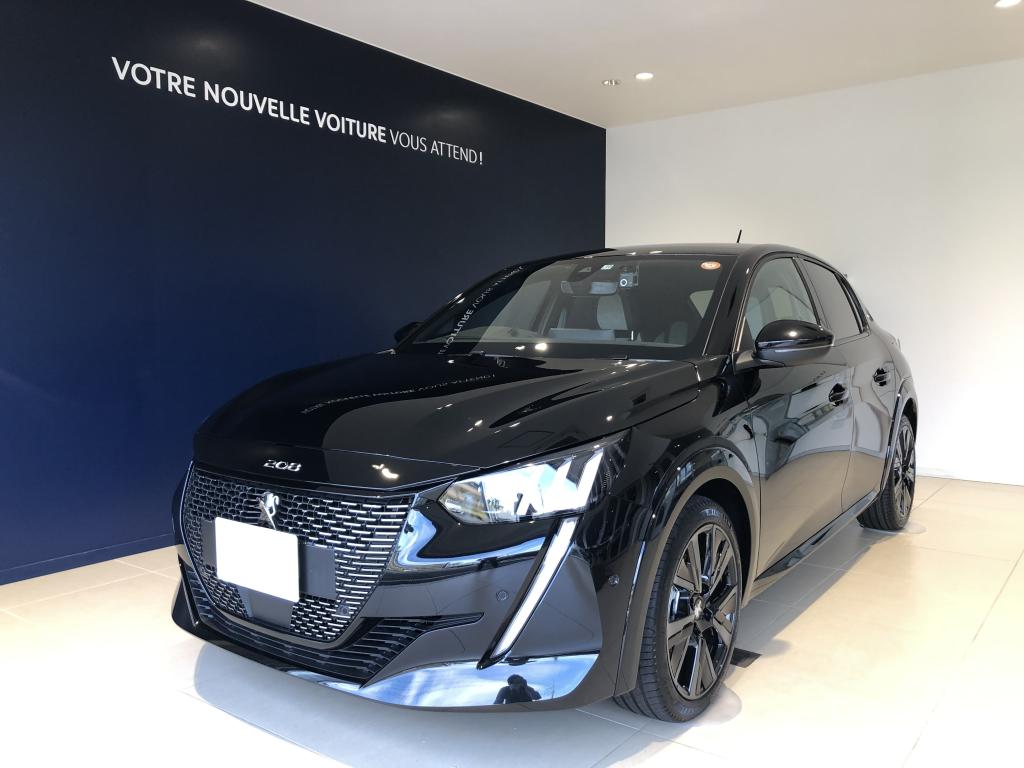 208GT  ペルラ・ネラ・ブラック　ご納車です！