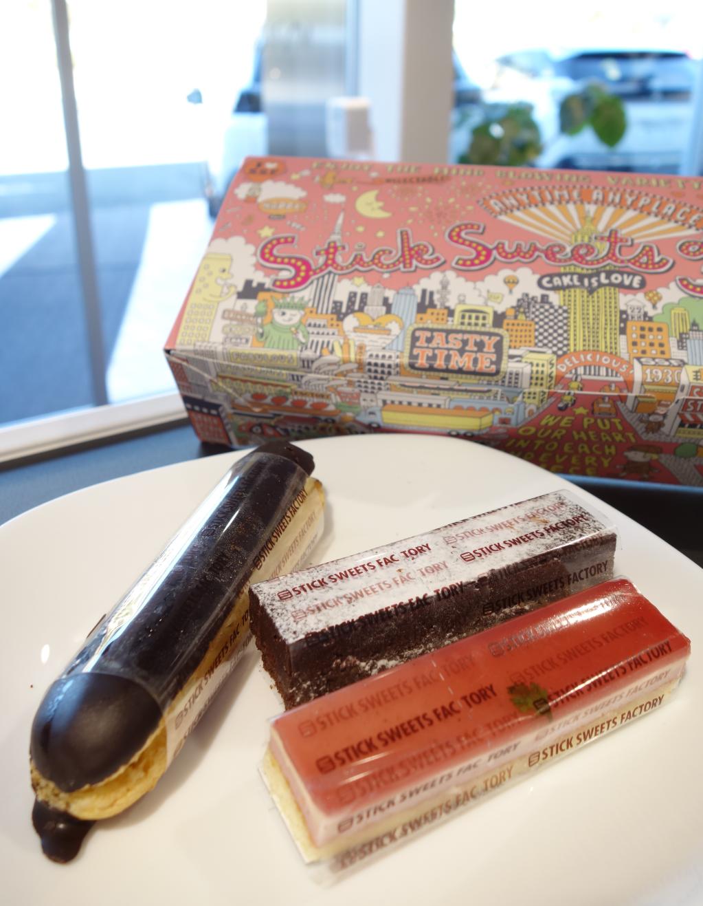嬉しい差し入れをありがとうございました🍫🍰🍓