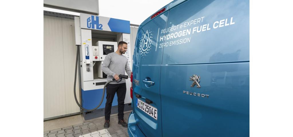 水素で動く『燃料電池自動車（燃料電池車・FCV）』って？🚙