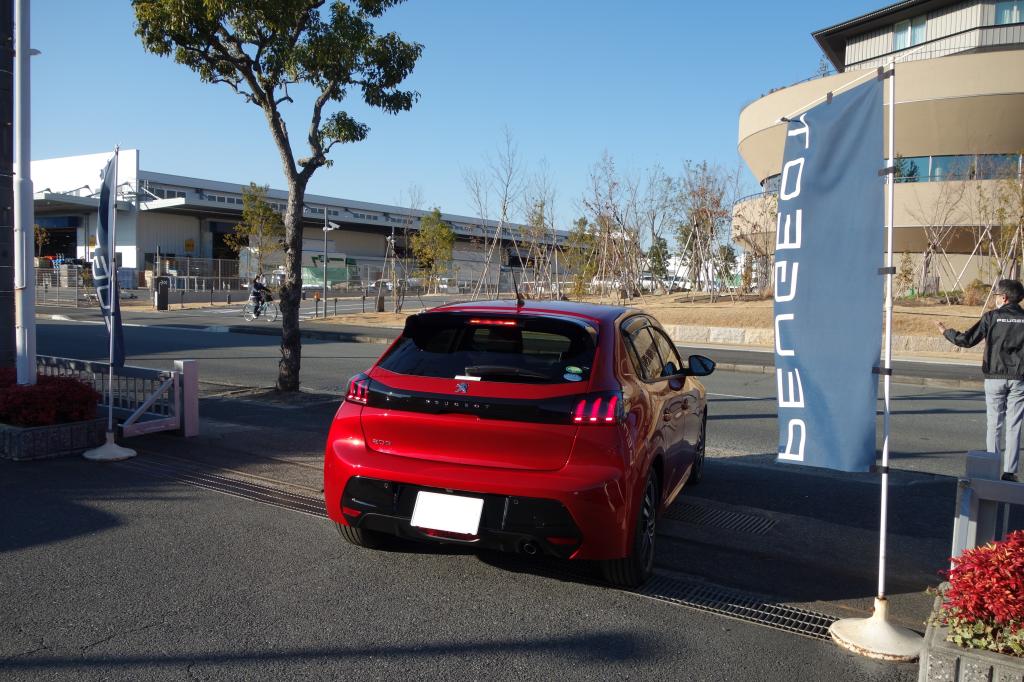 PEUGEOT 208 Allure ご納車ありがとうございます🌸