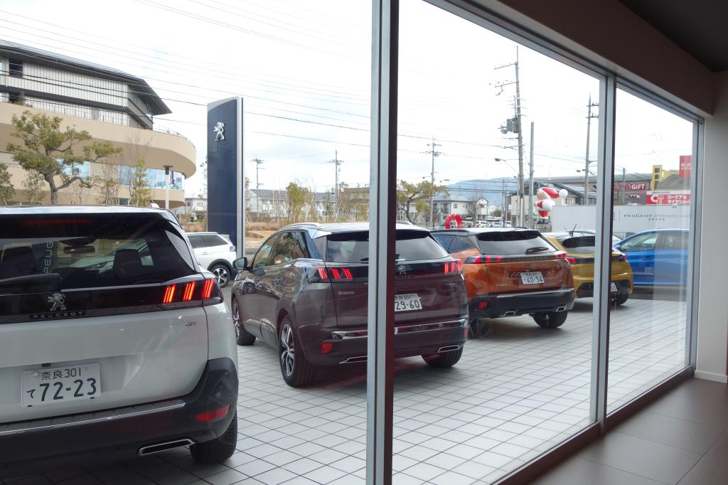 ホームページから試乗のご予約もできます🚙