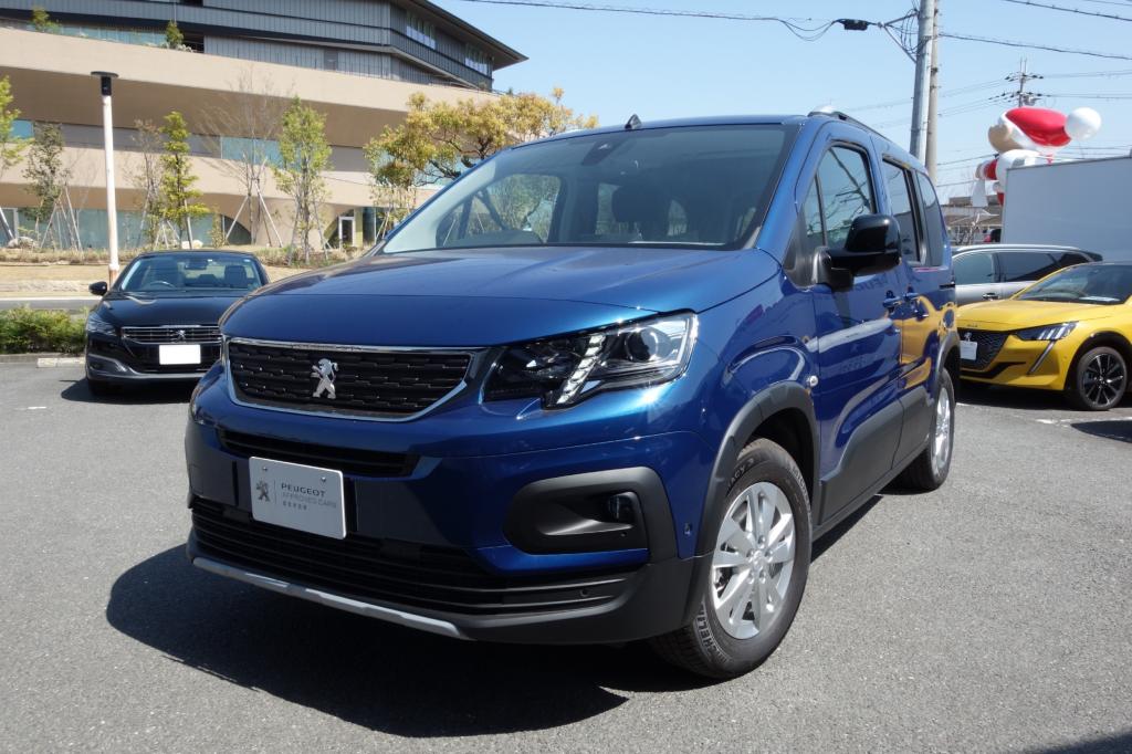 【PEUGEOT Rifter Allure 】が入庫して参りました🚙