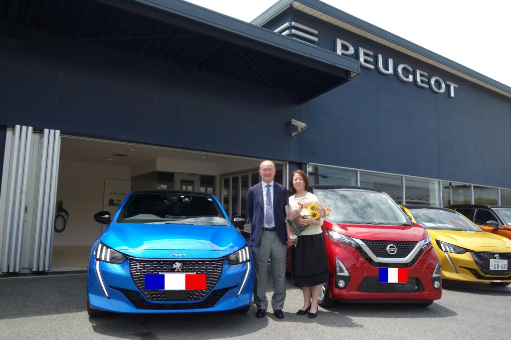 【 PEUGEOT 208GT 】 ご納車＆嬉しい差し入れをありがとうございました🌷