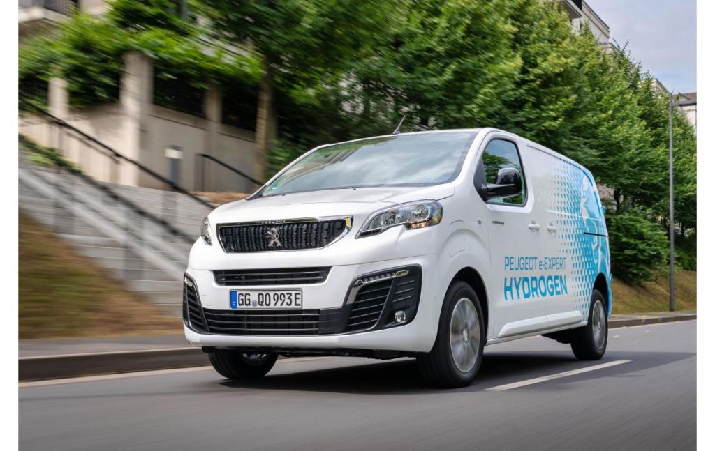 PEUGEOTは水素自動車を開発しています🚗