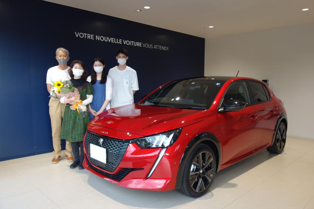 【 PEUGEOT 208 】ご納車いただきありがとうございました🌻