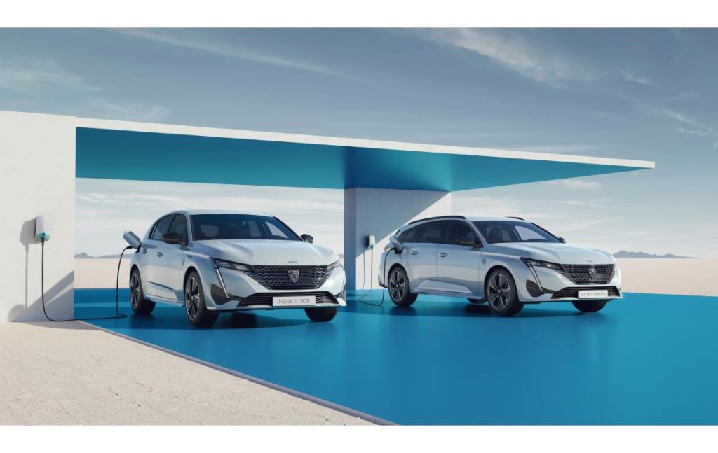 【PEUGEOT e-308・e-308SW】電気バージョンのデザインが発表💡