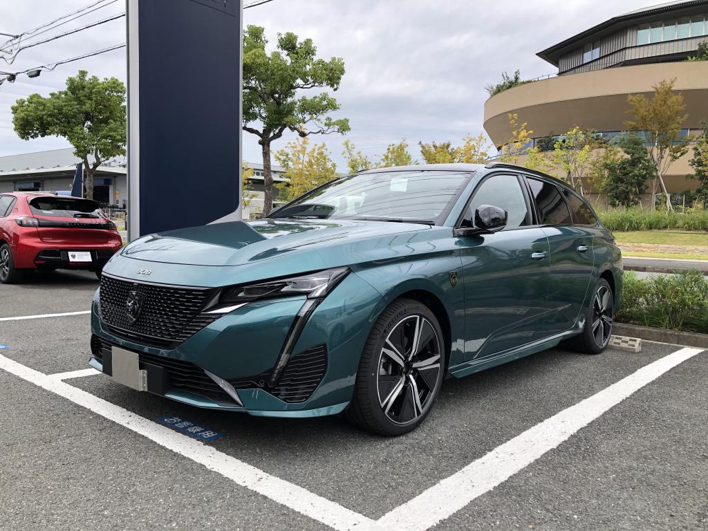 【NEW PEUGEOT 308SW】お初にお目にかかります🚗✨😌