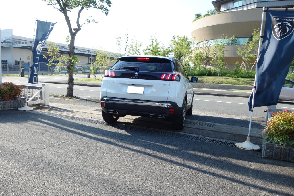 【PEUGEOT 3008】ご納車誠にありがとうございました🍒
