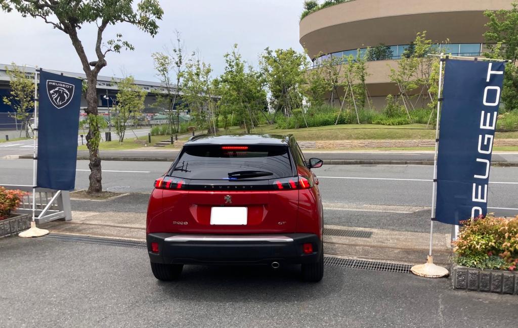【PEUGEOT 2008】ご納車 誠にありがとうございました🍒