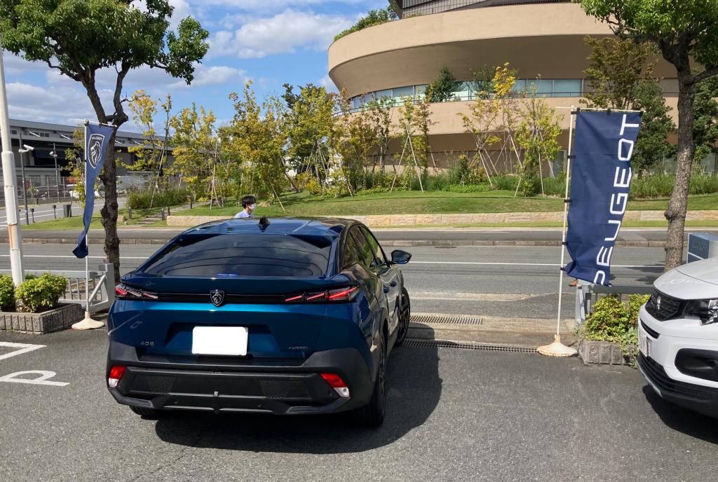 【PEUGEOT 408 HYBRID】ご納車誠にありがとうございました🎀