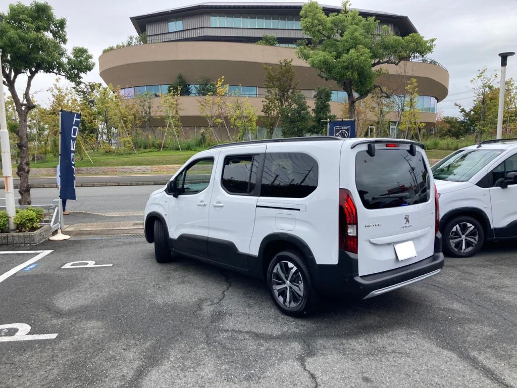 【 PEUGEOT RIFTER LONG 】ご納車 誠にありがとうございました🎀