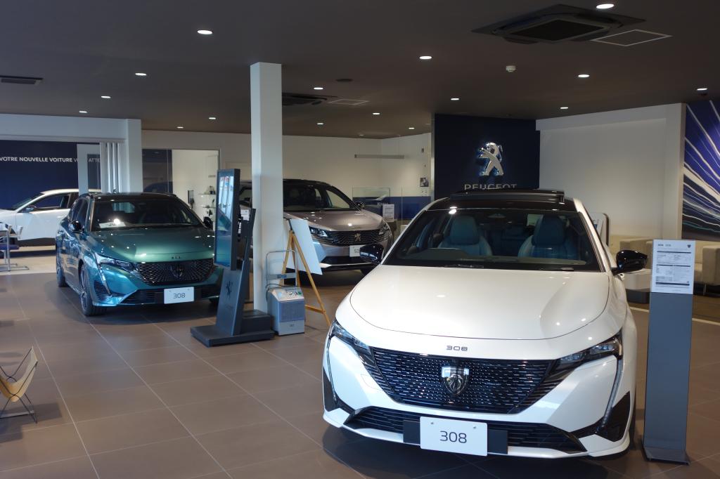 【PEUGEOT 308 GT BlueHDi Blue Nappa Edition】展示車がきました🚗