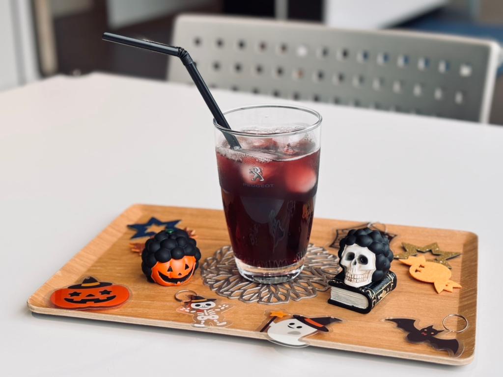 秋の期間限定ドリンク始めました🍇🍇