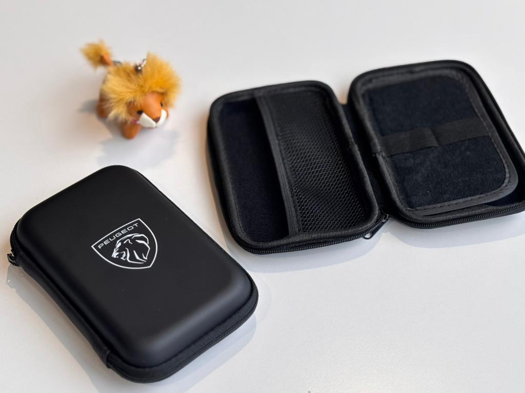 NEW PEUGEOT E-3008 デビューフェア、明日から🦁🦁